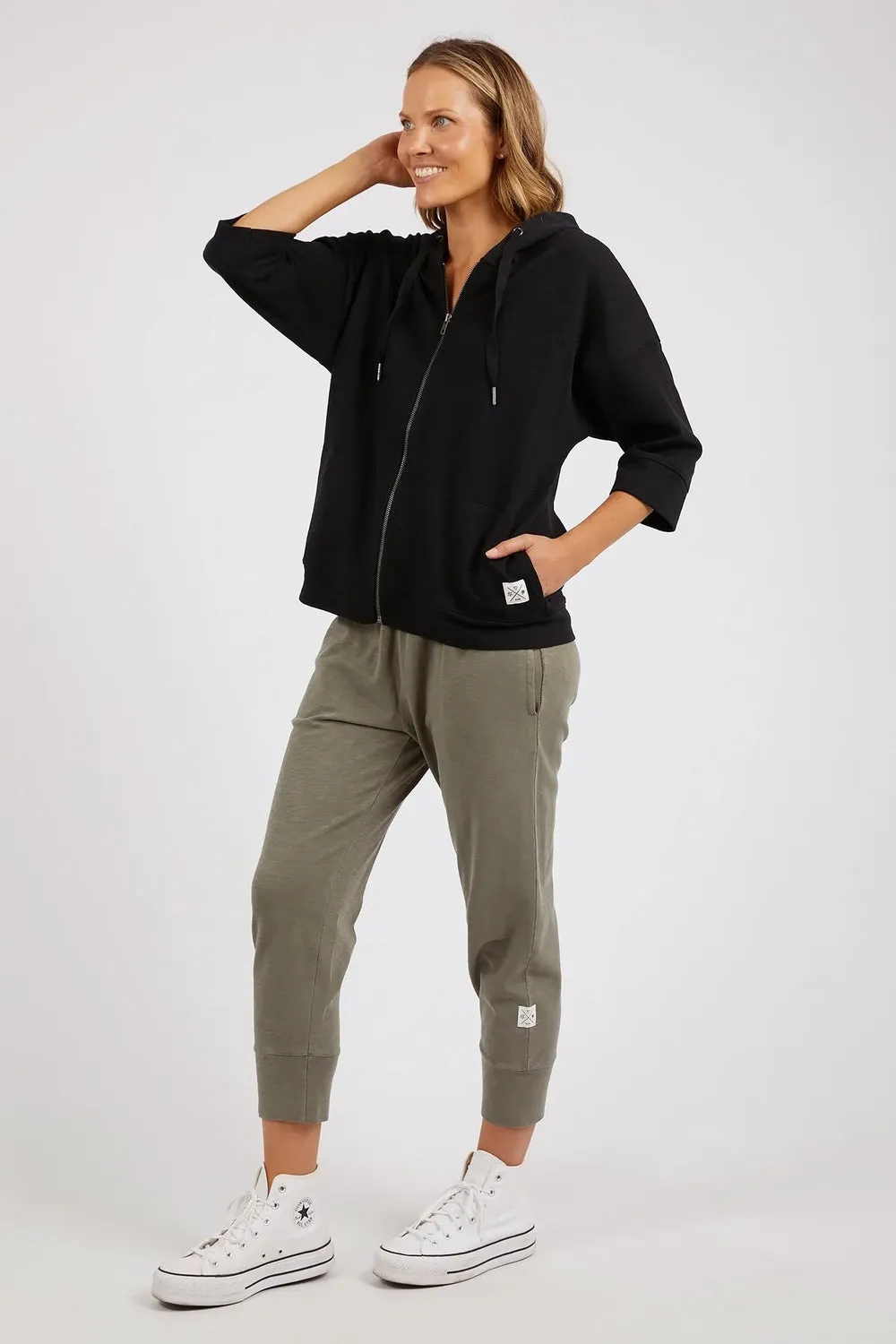 Beachy Zip Hoody in Black
