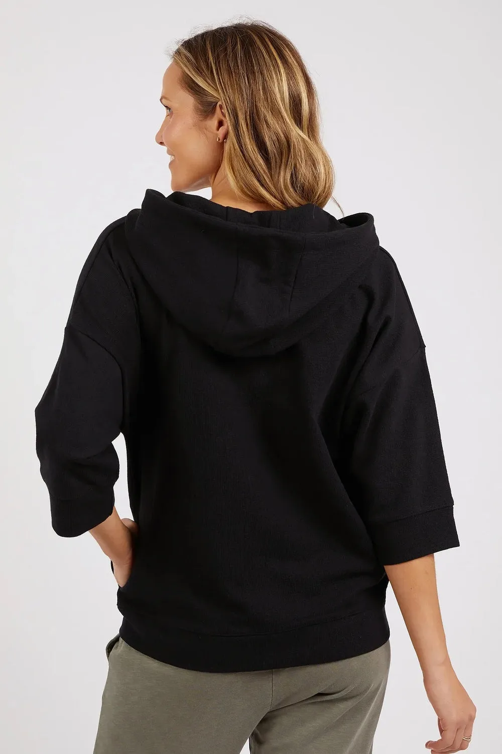 Beachy Zip Hoody in Black