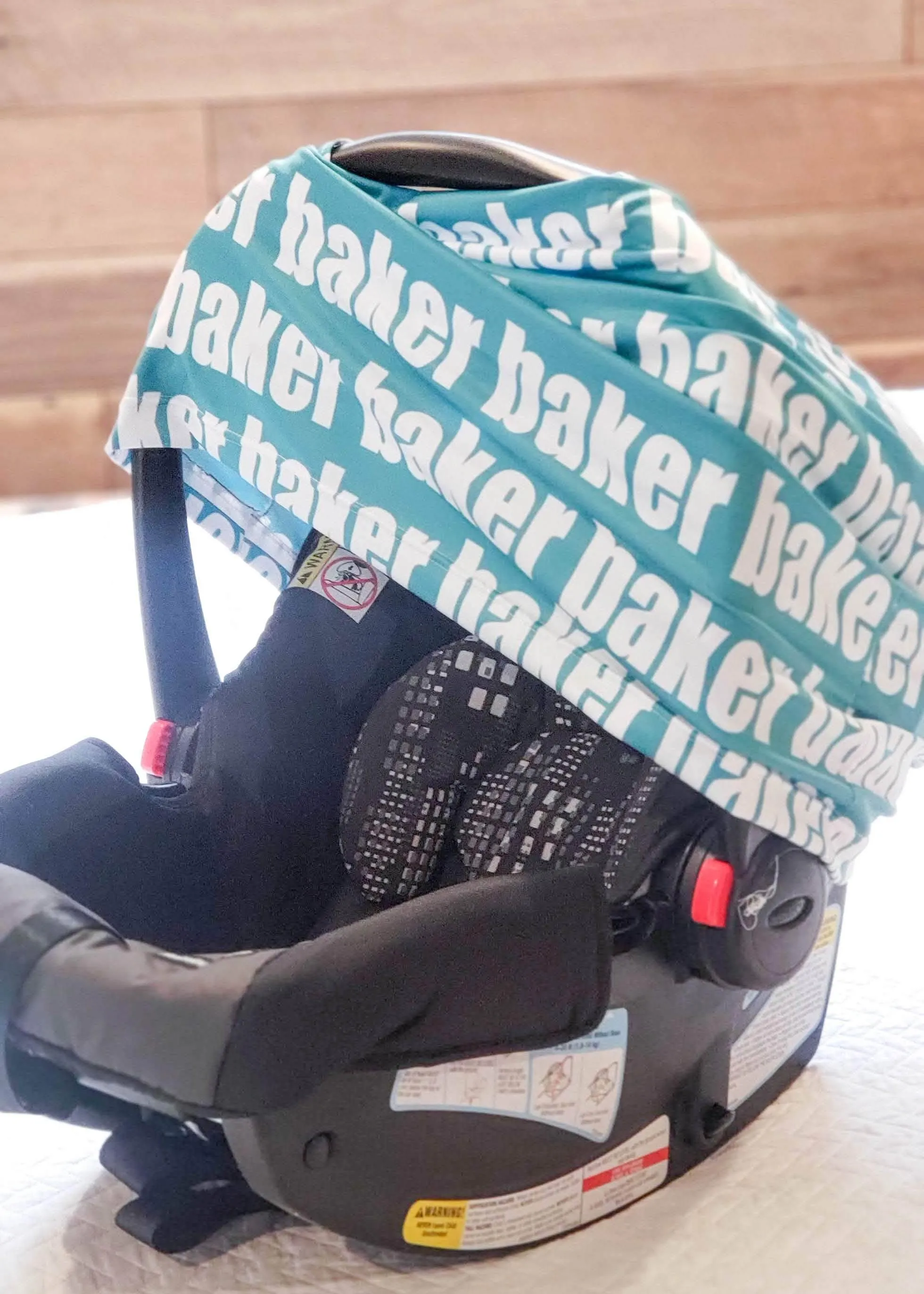 CAR SEAT OR NURSING COVER - BOLD