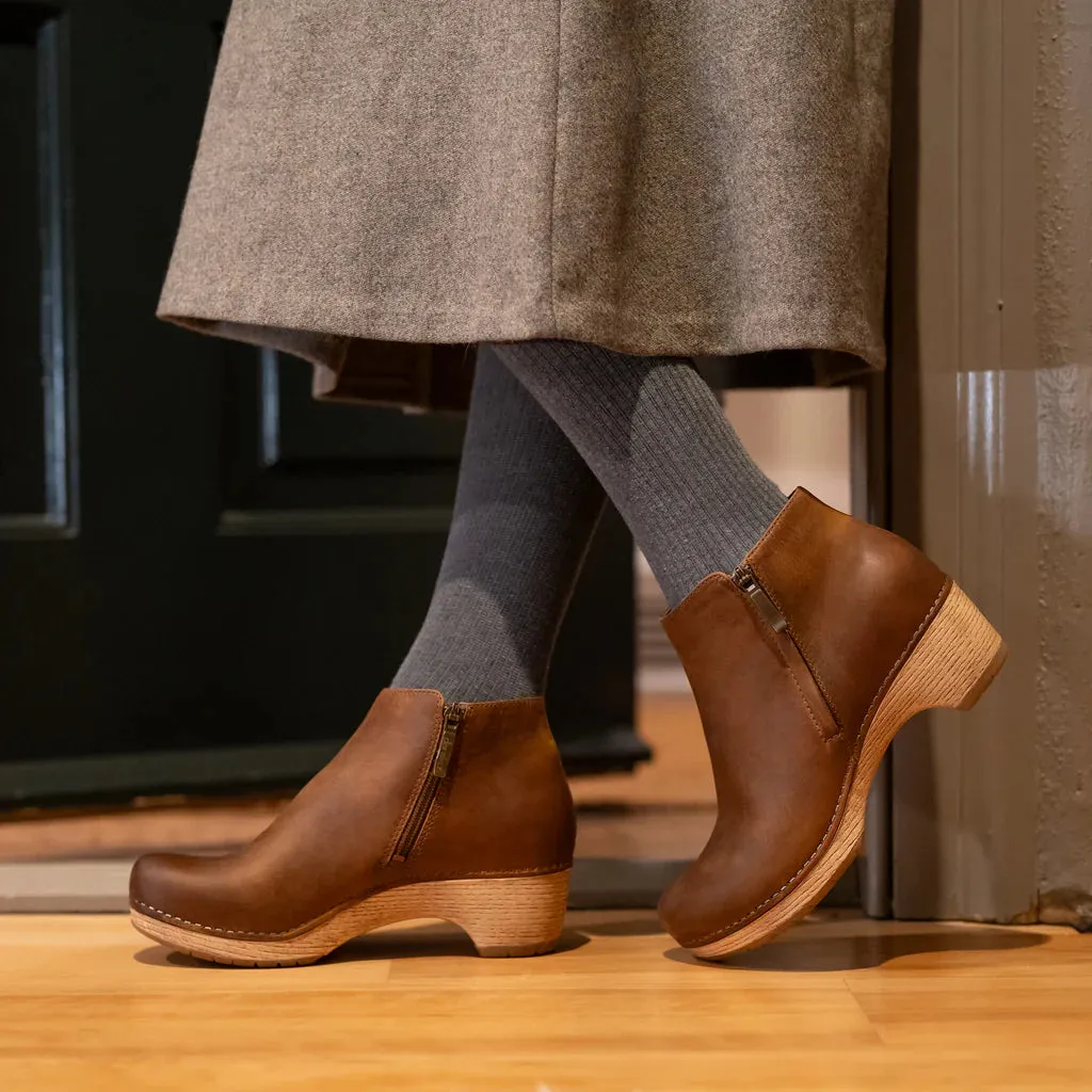 Dansko Lizanne Boot Women's