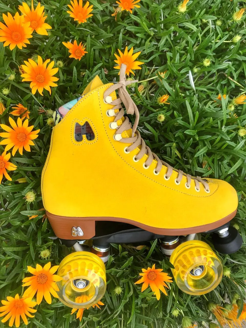 Moxi Lolly Skate Pineapple Yellow (w Nylon Thrust)