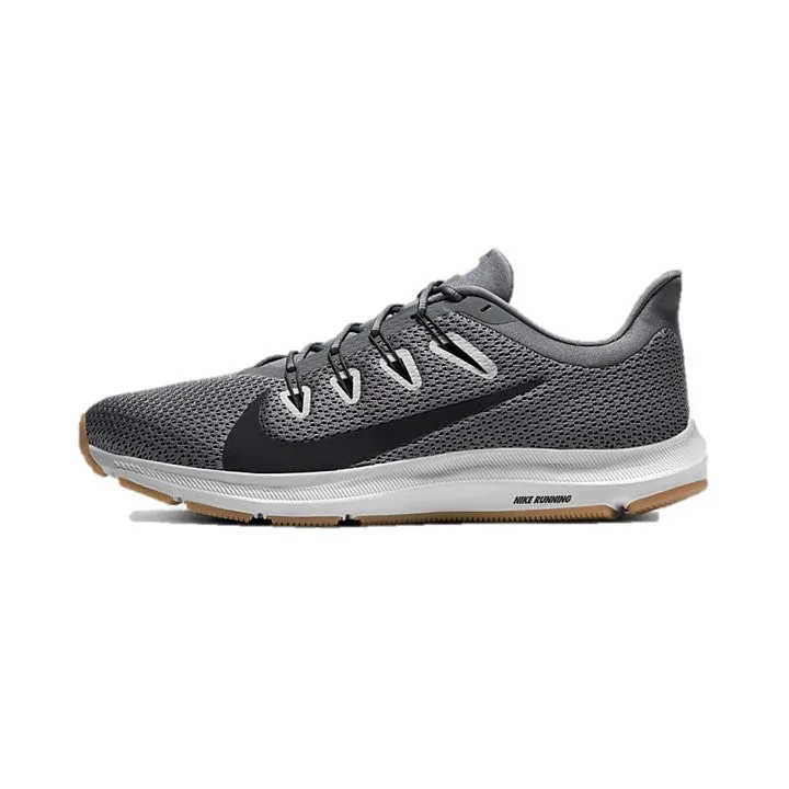 Nike Quest 2 Smokegrey/Photondust/Metalliccopper/Darksmokegrey