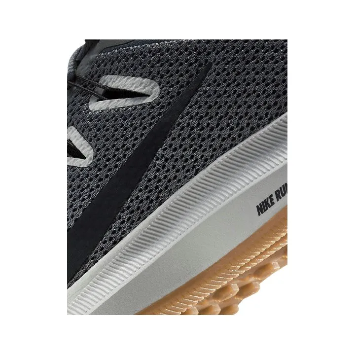 Nike Quest 2 Smokegrey/Photondust/Metalliccopper/Darksmokegrey