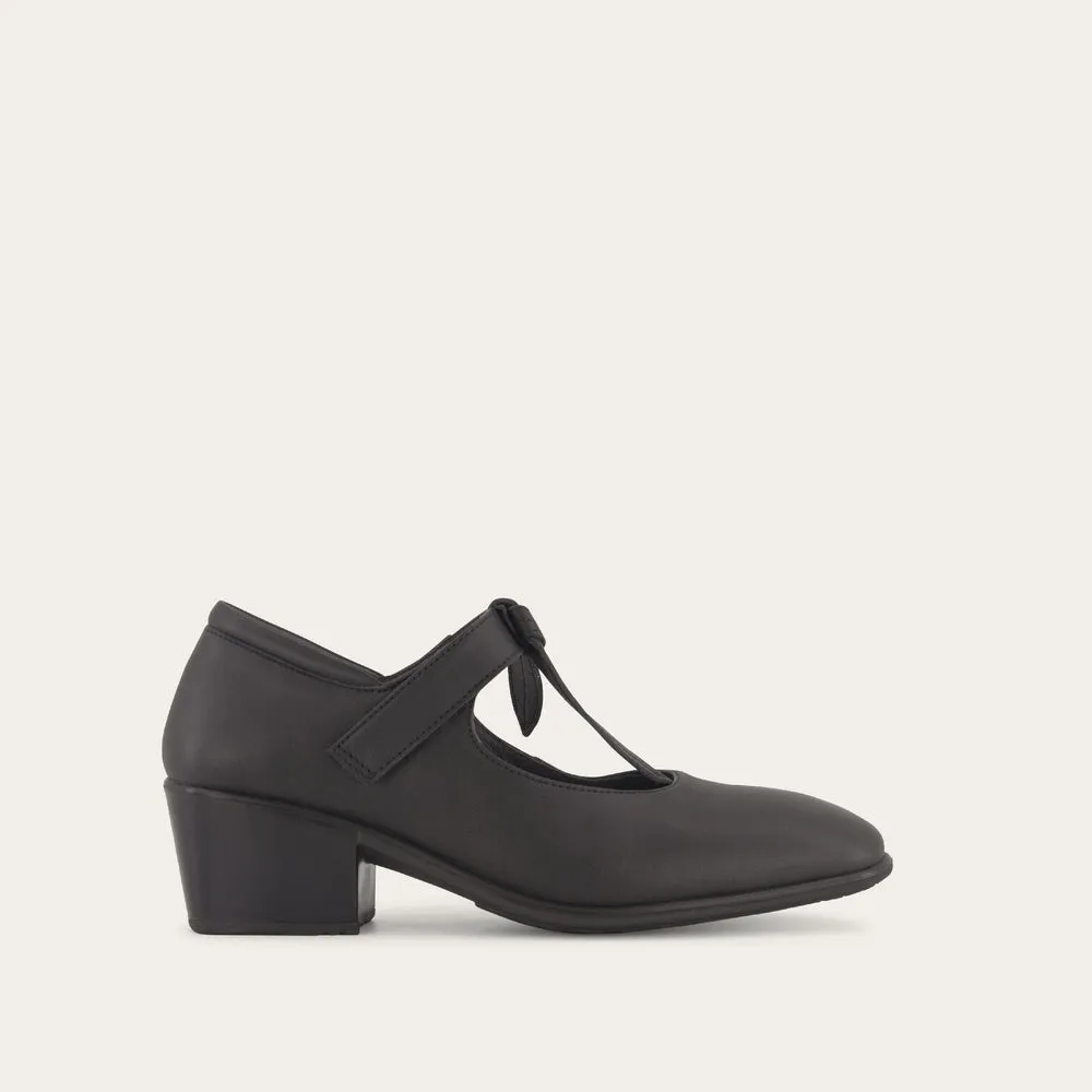 Nobility | Leather | Jet Black