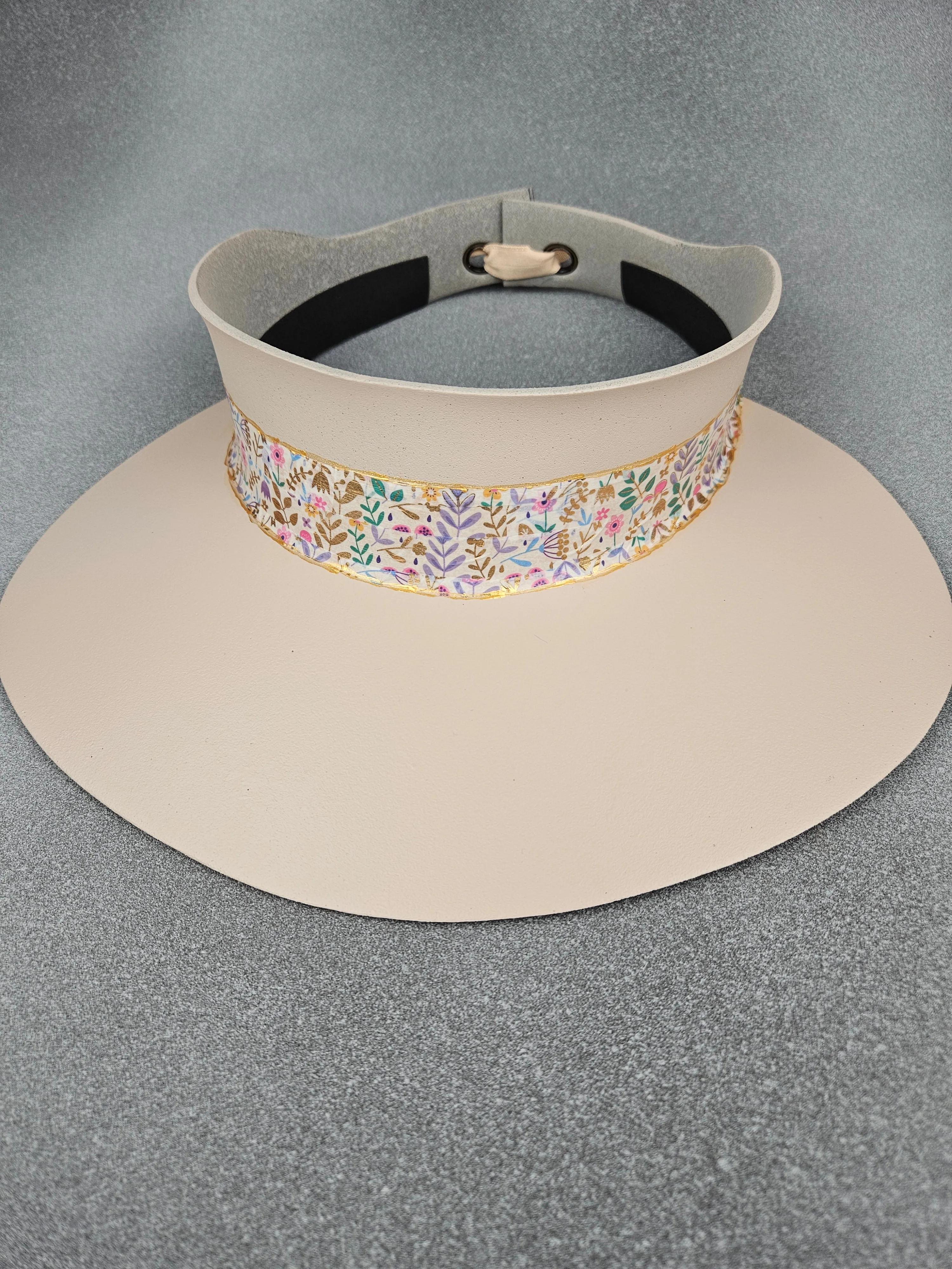 Peachy Beige "LadyEVA" Visor Hat with Bright Multicolored Floral Band