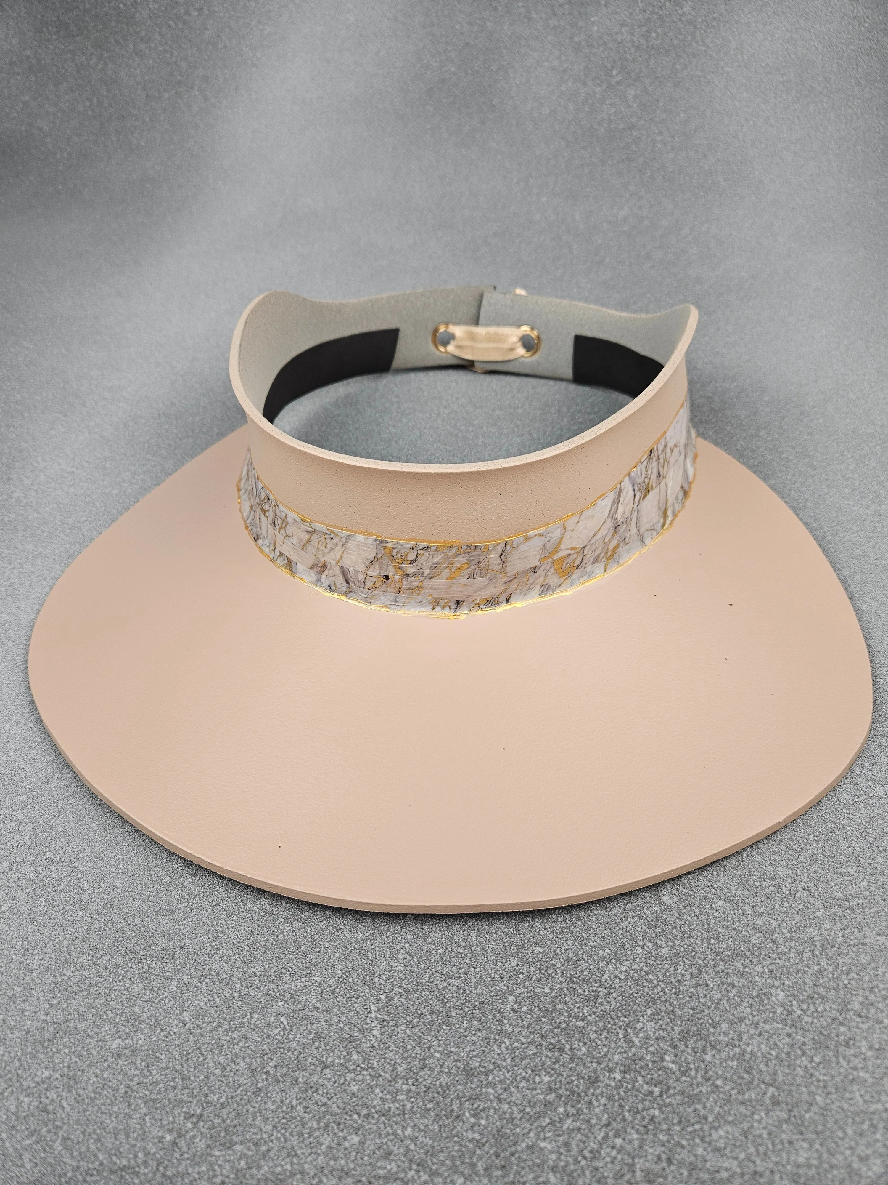 Peachy Beige "LadyEVA" Visor Hat with Marbled Golden Band