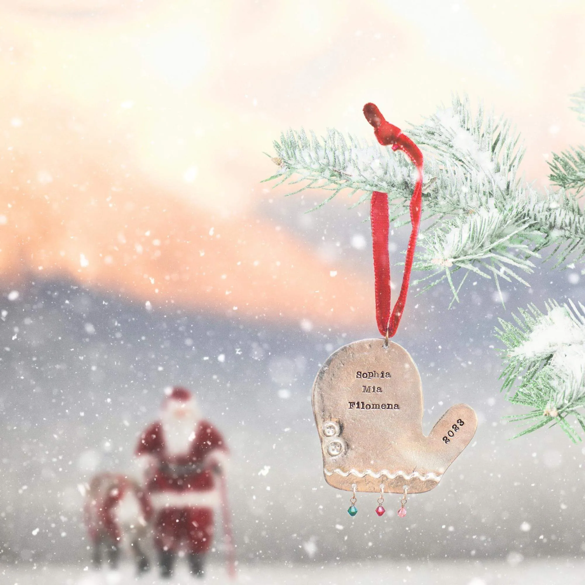 Personalized Mitten Christmas Ornament *Limited Edition*