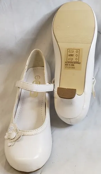 Serenity -- Girl's Dress Shoes -- White